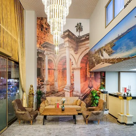 Grand Gulluk & Center 4* Antalya