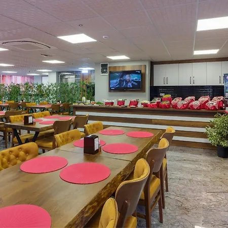 Grand Gulluk & Center